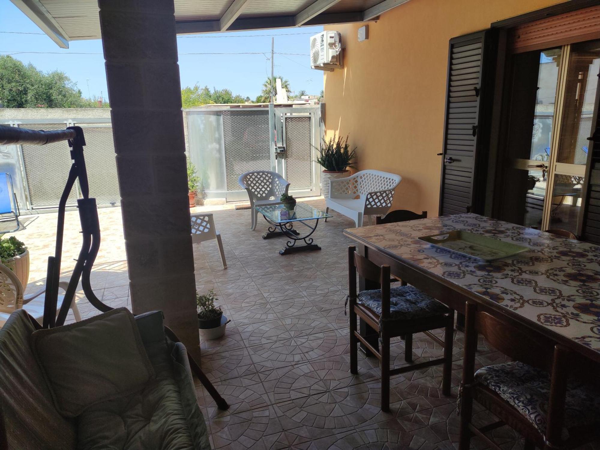 Casa Vacanze Nonna Tuzza Marsala Exterior photo